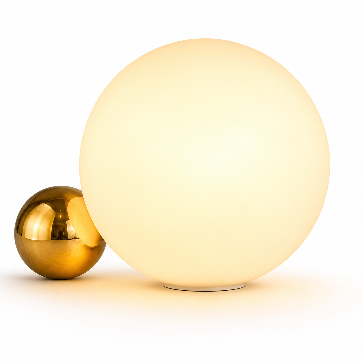 Luminária de Mesa Bola de Vidro Branca com Dourado Nórdica E27