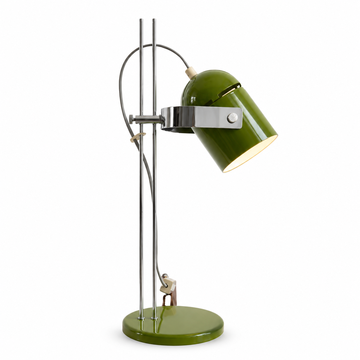 Luminária de Mesa Bauhaus Industrial Ferro Retrô E27 – Decoração