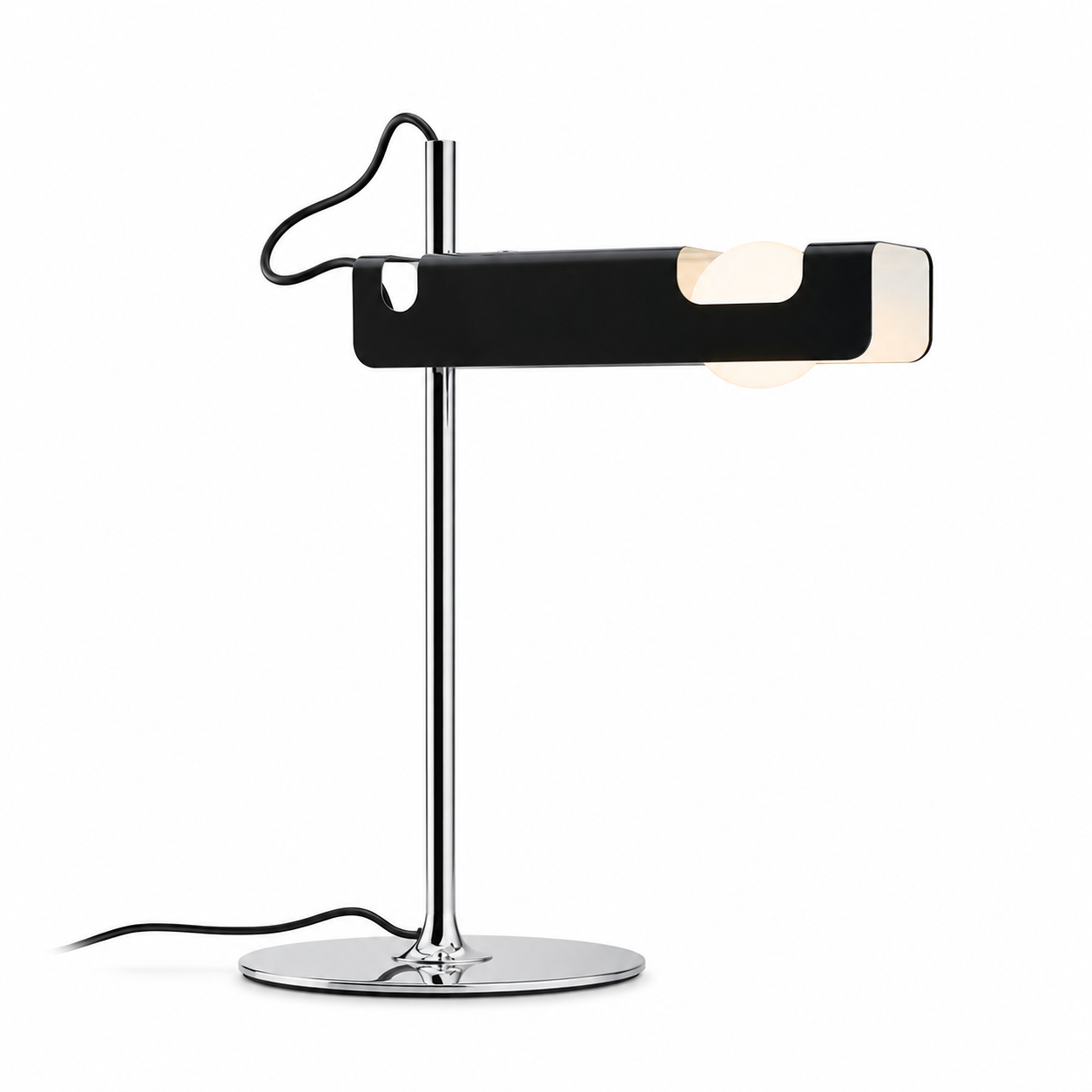 Luminária de Mesa Industrial Italiana – Sala, Escritório e Hotel