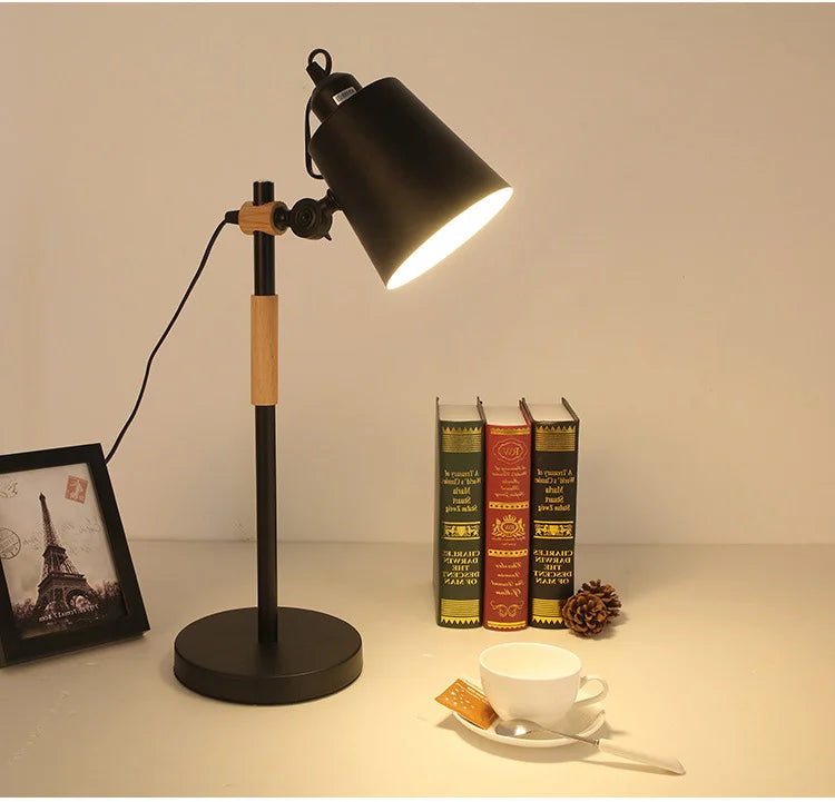 Luminária de Mesa LED Regulável E27 – Estudo, Escritório e Quarto
