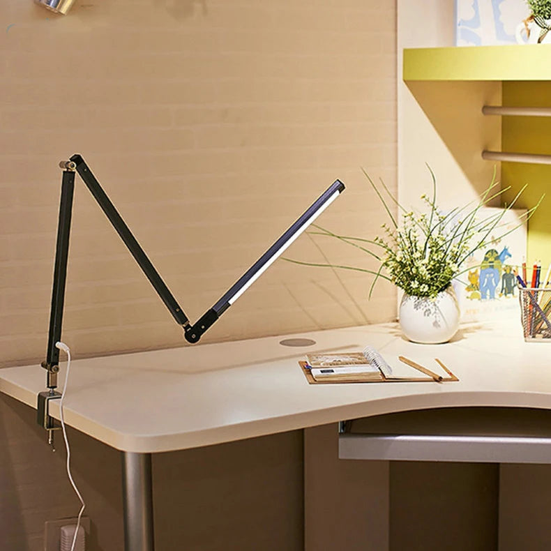 Luminária de Mesa 8W Braço Articulado com Dimmer LED – Proteção Ocular