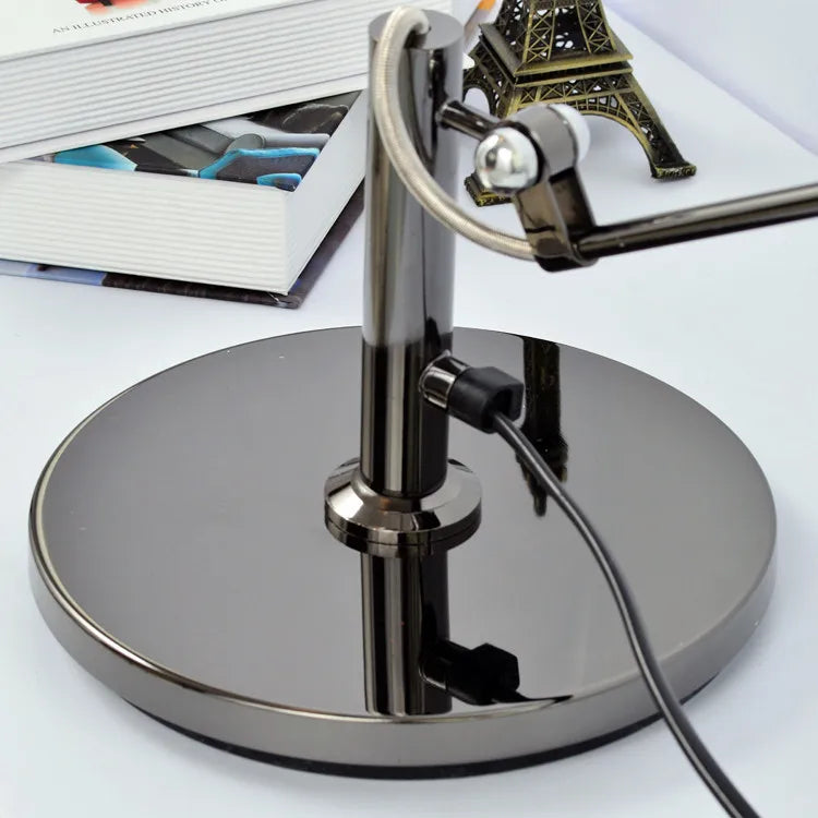 Luminária de Mesa Clássica Braço Longo Ajustável E27 – Com Interruptor
