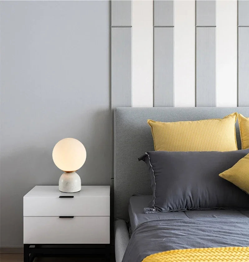 Luminária de Mesa Nórdica Vidro Personalizada – Quarto, Cabeceira e Escritório