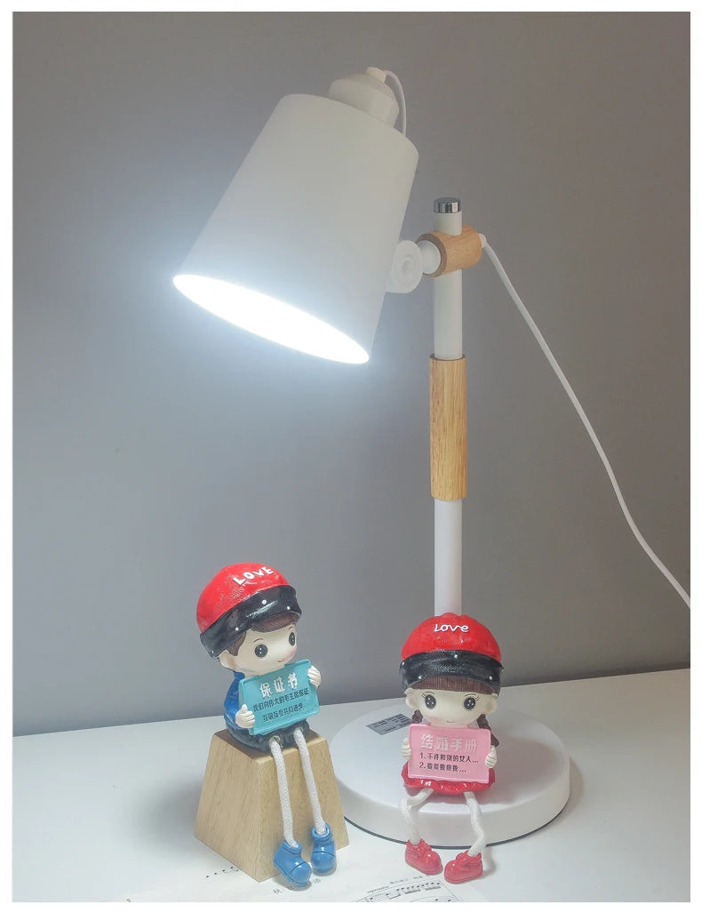 Luminária de Mesa com Abajur Regulável e Proteção Ocular – Estudo e Leitura