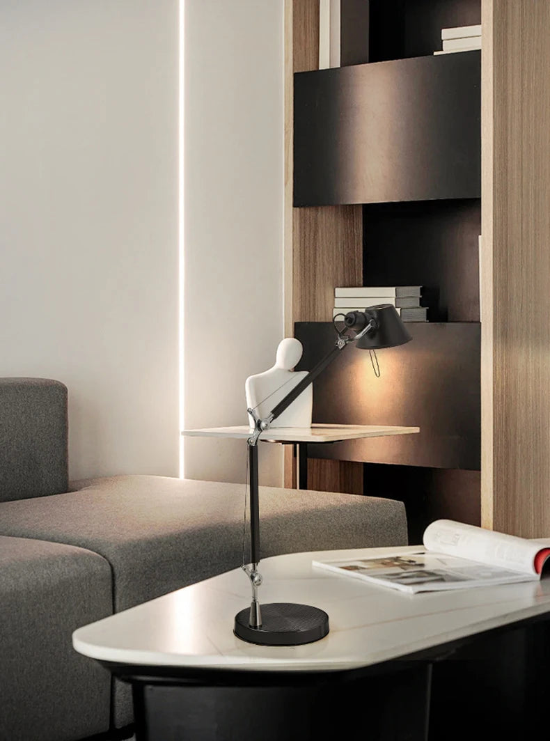 Luminária de Mesa Alumínio Cromado E27 Ângulo Regulável – Quarto e Escritório