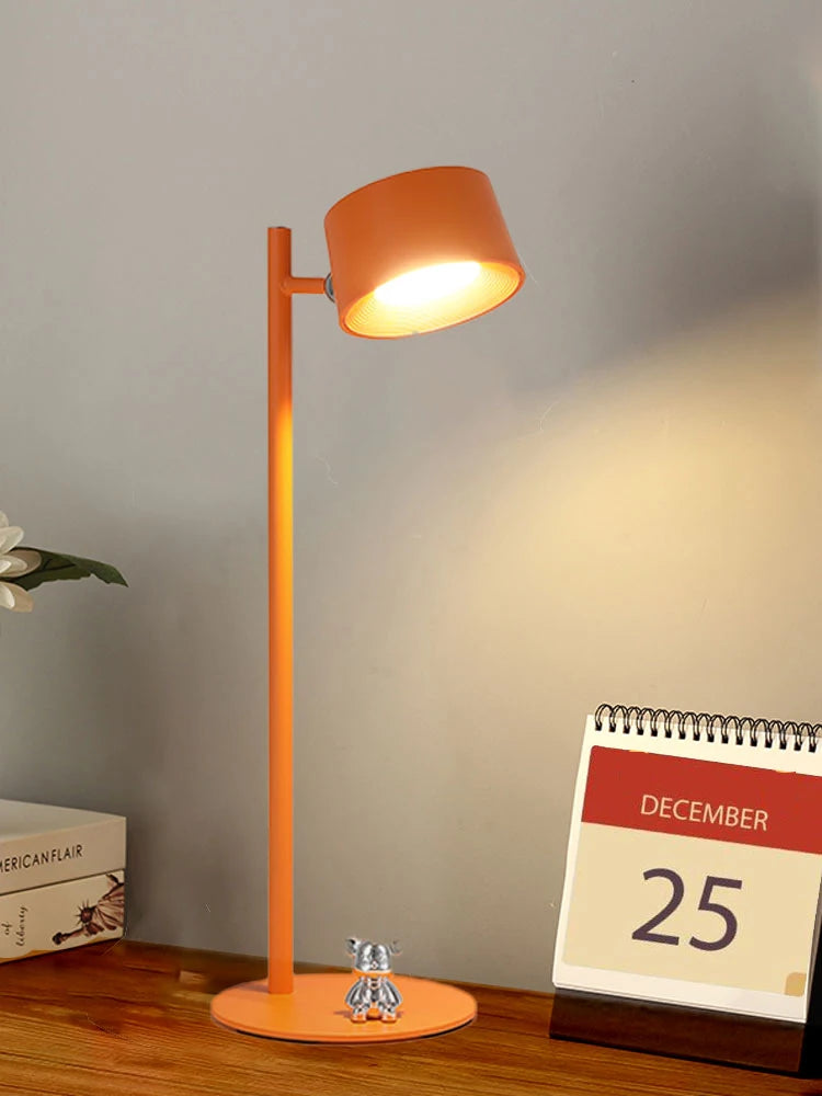 Luminária de Mesa Magnética Recarregável Giratória – Para Estudo e Parede