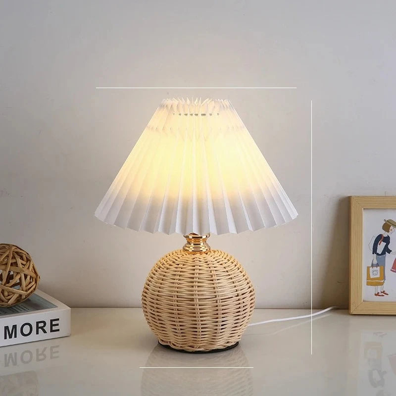 Luminária Rattan Bola Plissado USB Vintage Cabeceira Quarto