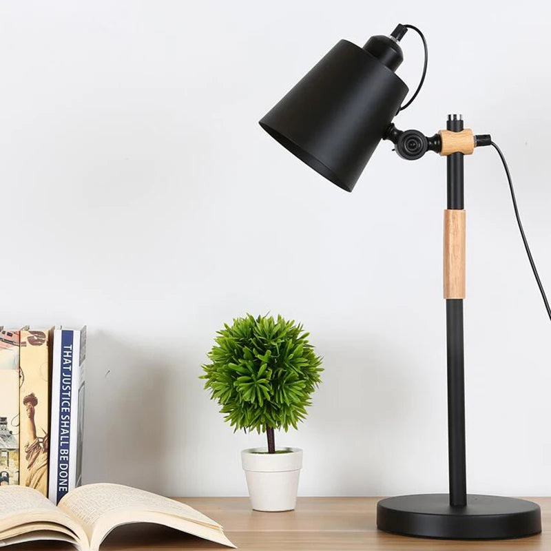 Luminária de Mesa com Abajur Regulável e Proteção Ocular – Estudo e Leitura