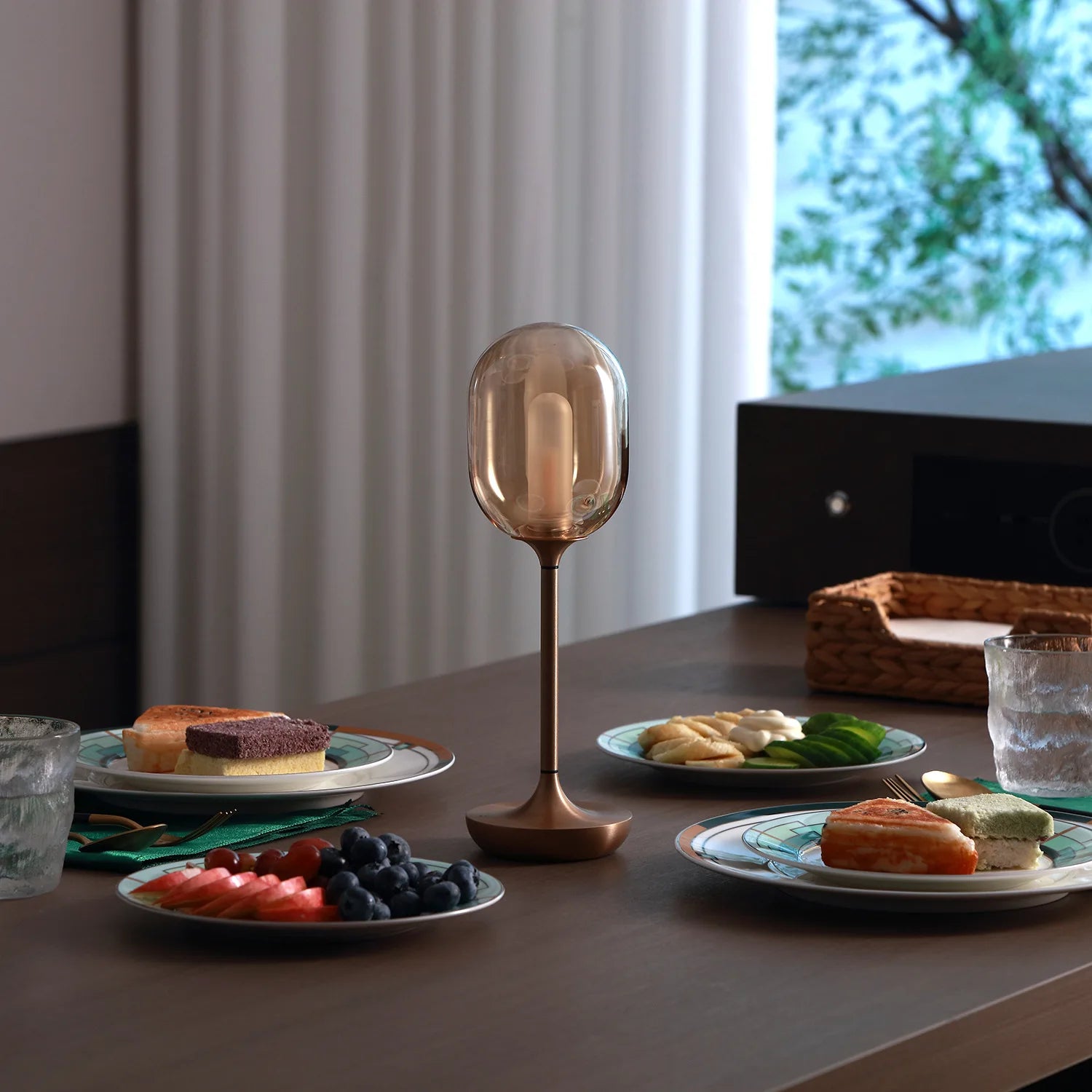 Luminária de Mesa LED Recarregável Sem Fio Touch – Portátil Estilo Vela