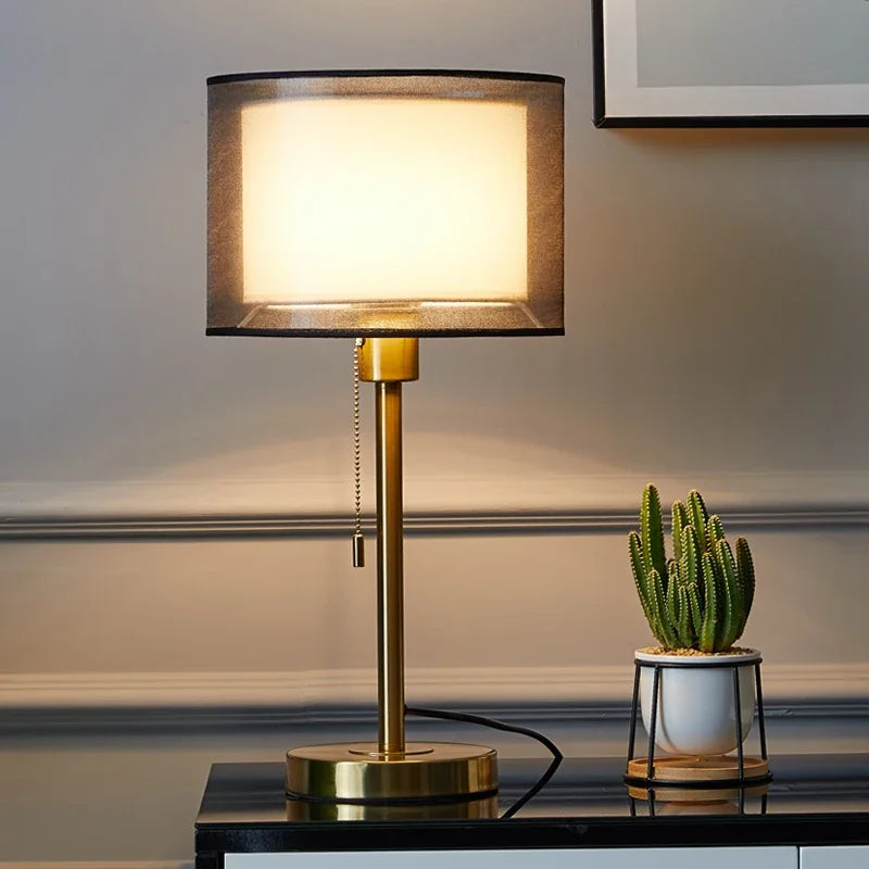 Luminária Mesa Ouro Americana Retrô Nórdica Luxo LED Quarto