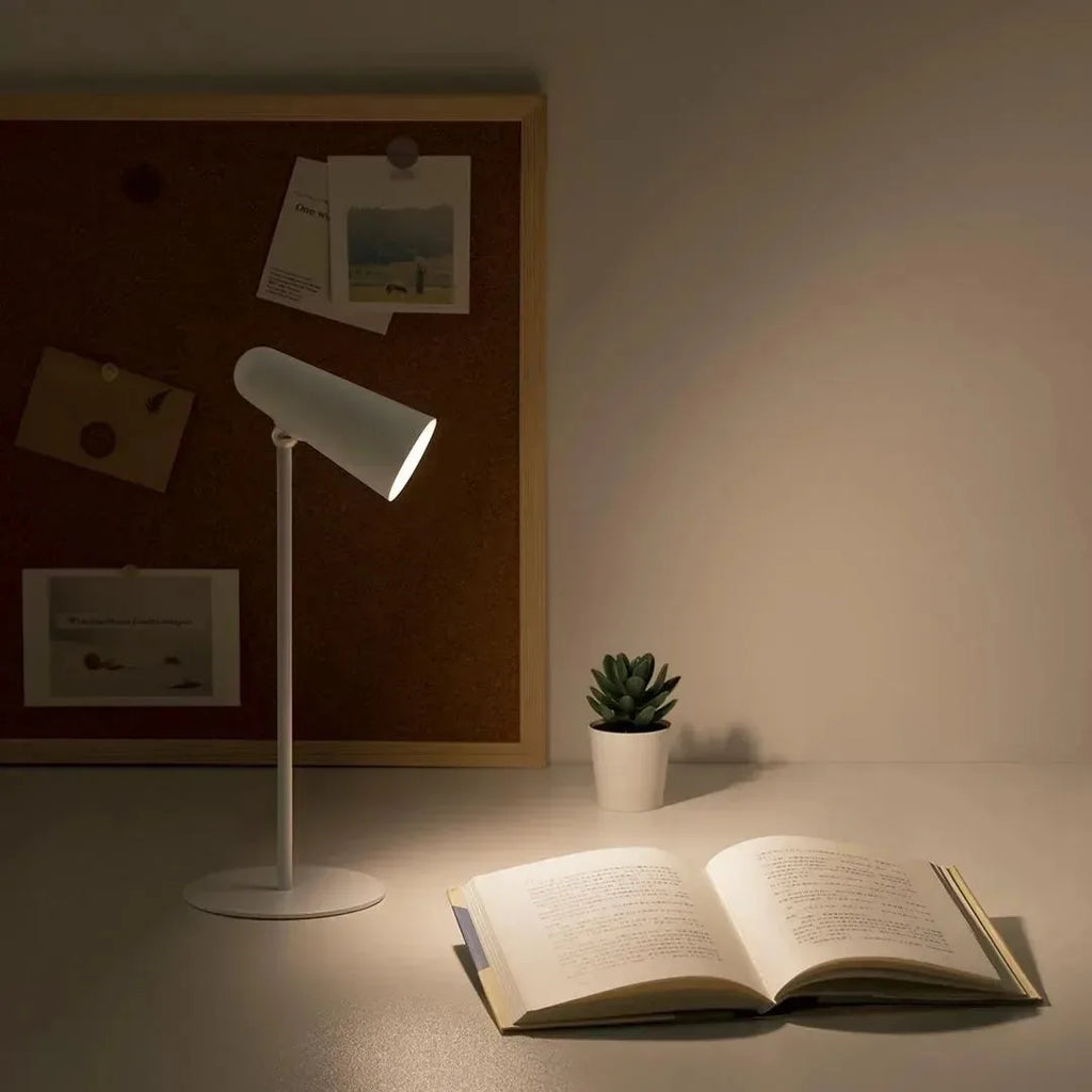 Luminaria de Mesa Arsiia - Acabamento Natural - aparador contemporaneo