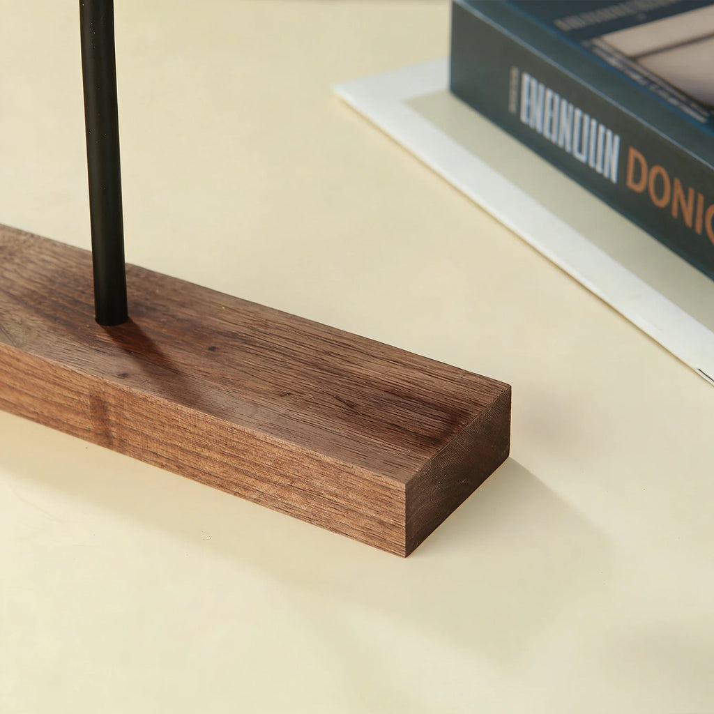 Luminária de Mesa Nogueira COB USB – Luz Ambiente para Quarto