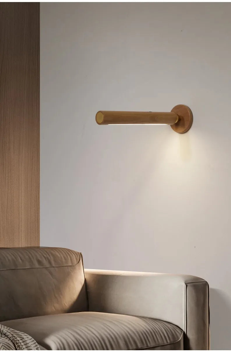 Luminária de Parede Madeira Magnética Girátória 360° USB – Quarto e Sala