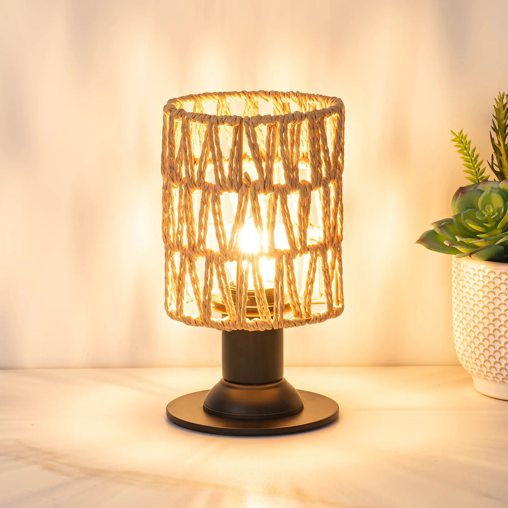 Luminaria de Mesa Avleara - Linho e Metal Escovado - escritorio boho natural