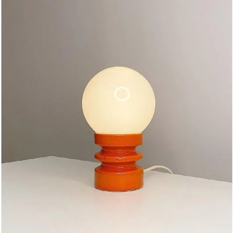 Luminária de Mesa Madeira e Vidro Retrô – Atmosfera Aconchegante para Quarto