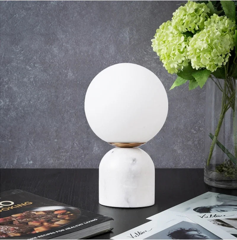 Luminária de Mesa Nórdica Vidro Personalizada – Quarto, Cabeceira e Escritório