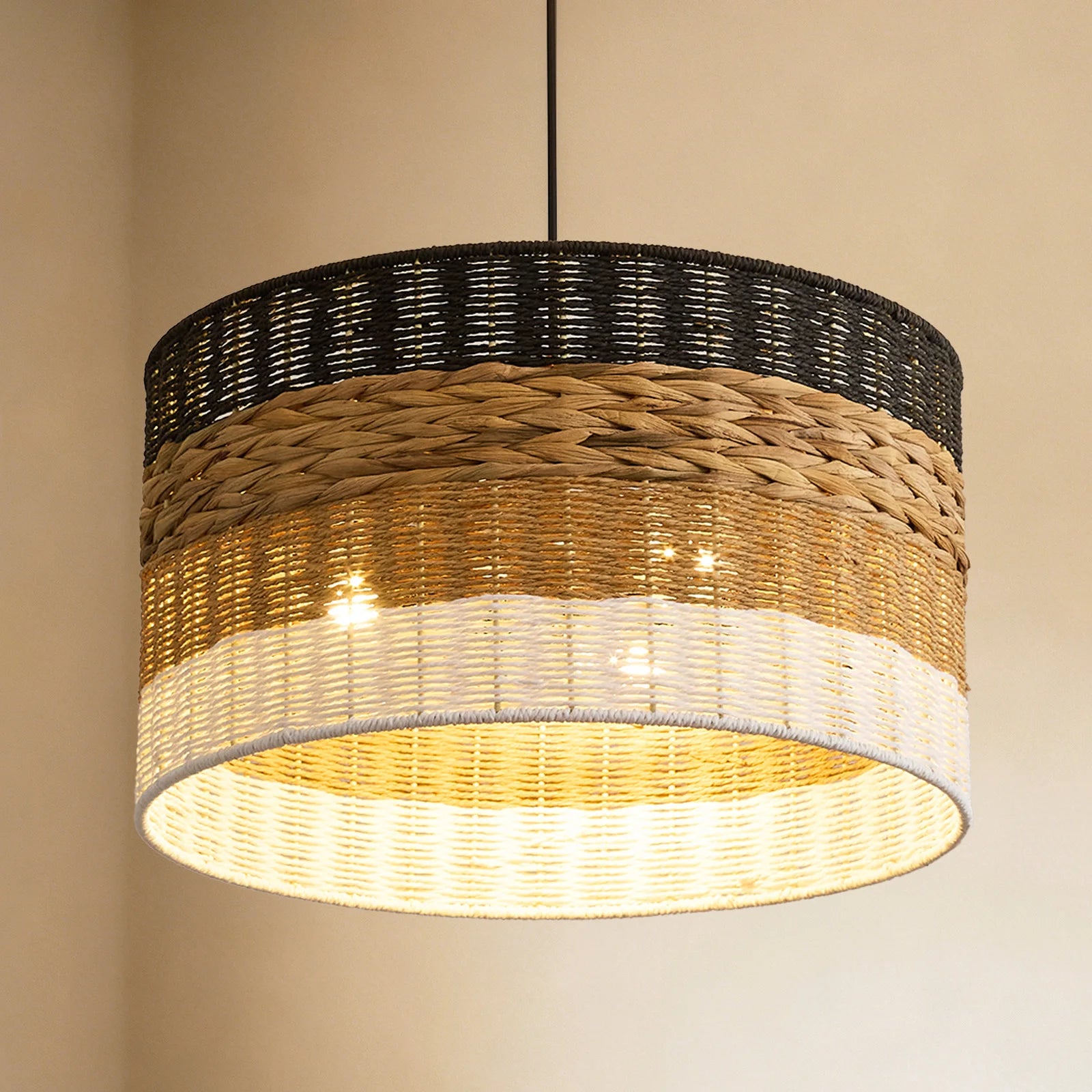 Lustre Wabi Sabi 4 Cores em Rattan para Quarto