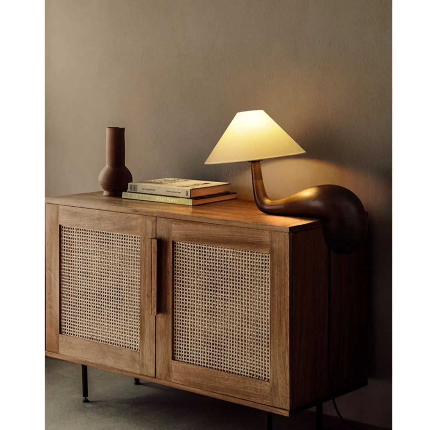 Luminária de Mesa Madeira Criativa para Quarto e Sala – Atmosfera Aconchegante