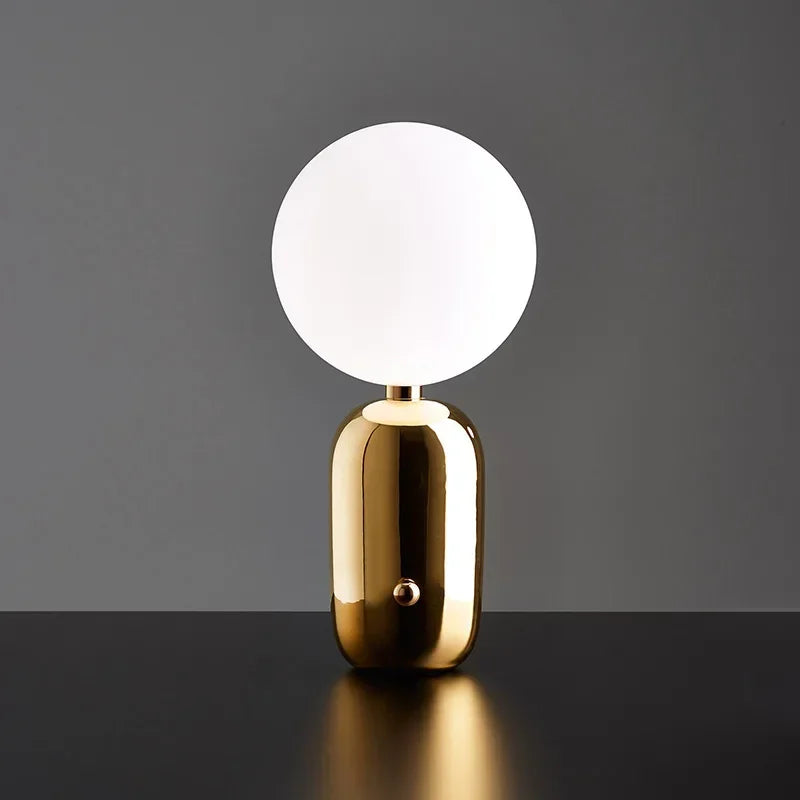 Luminária de Mesa Nórdica em Vidro Alto Padrão – Quarto e Sala