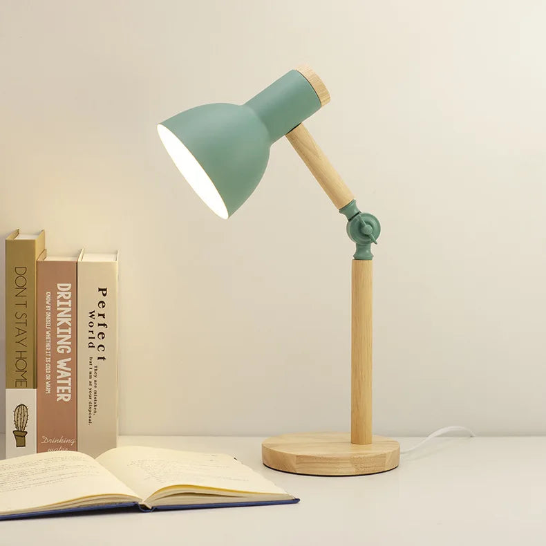 Luminária de Mesa Madeira Nórdica E27 Altura Regulável – Proteção Ocular