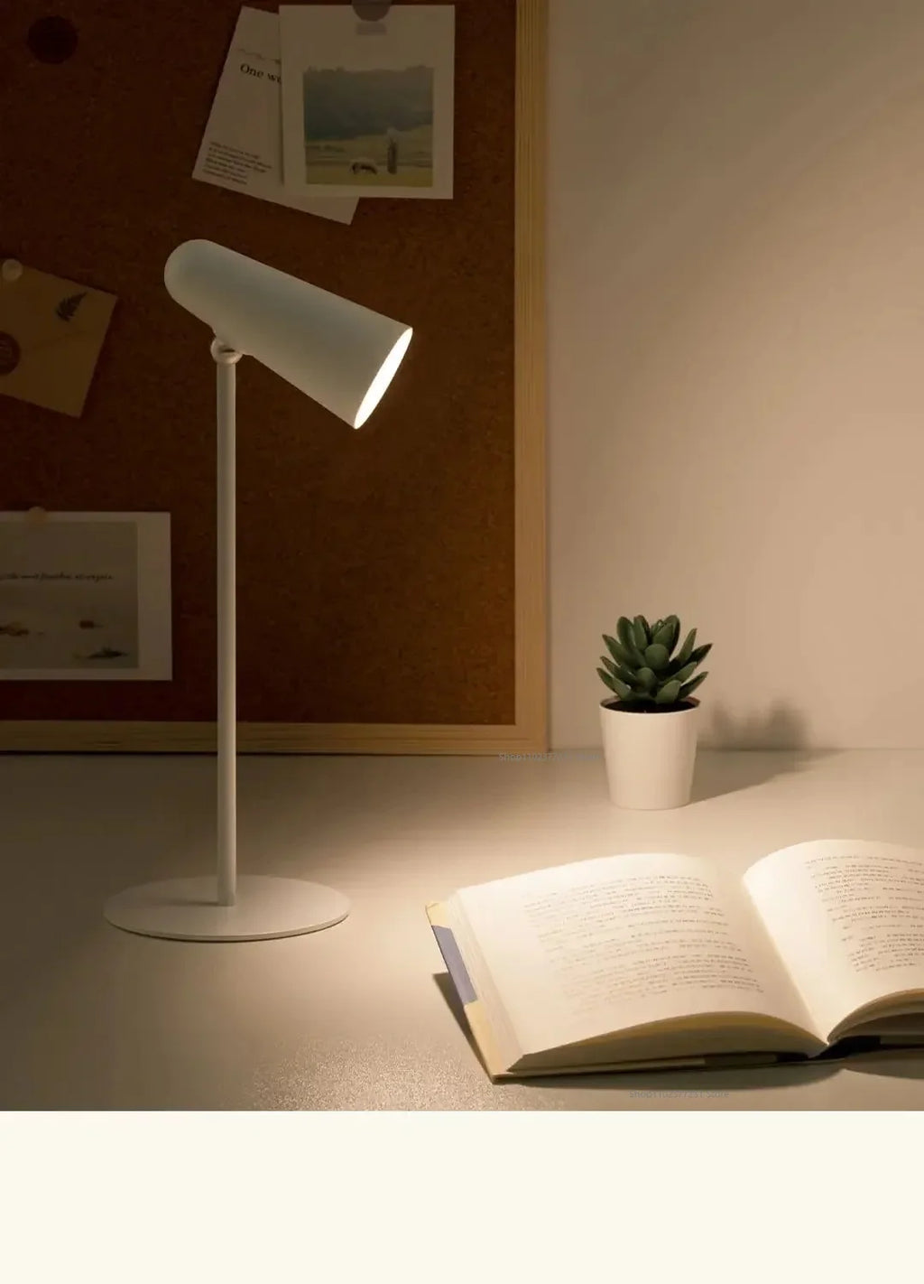 Luminaria de Mesa Arsiia - Acabamento Natural - aparador contemporaneo
