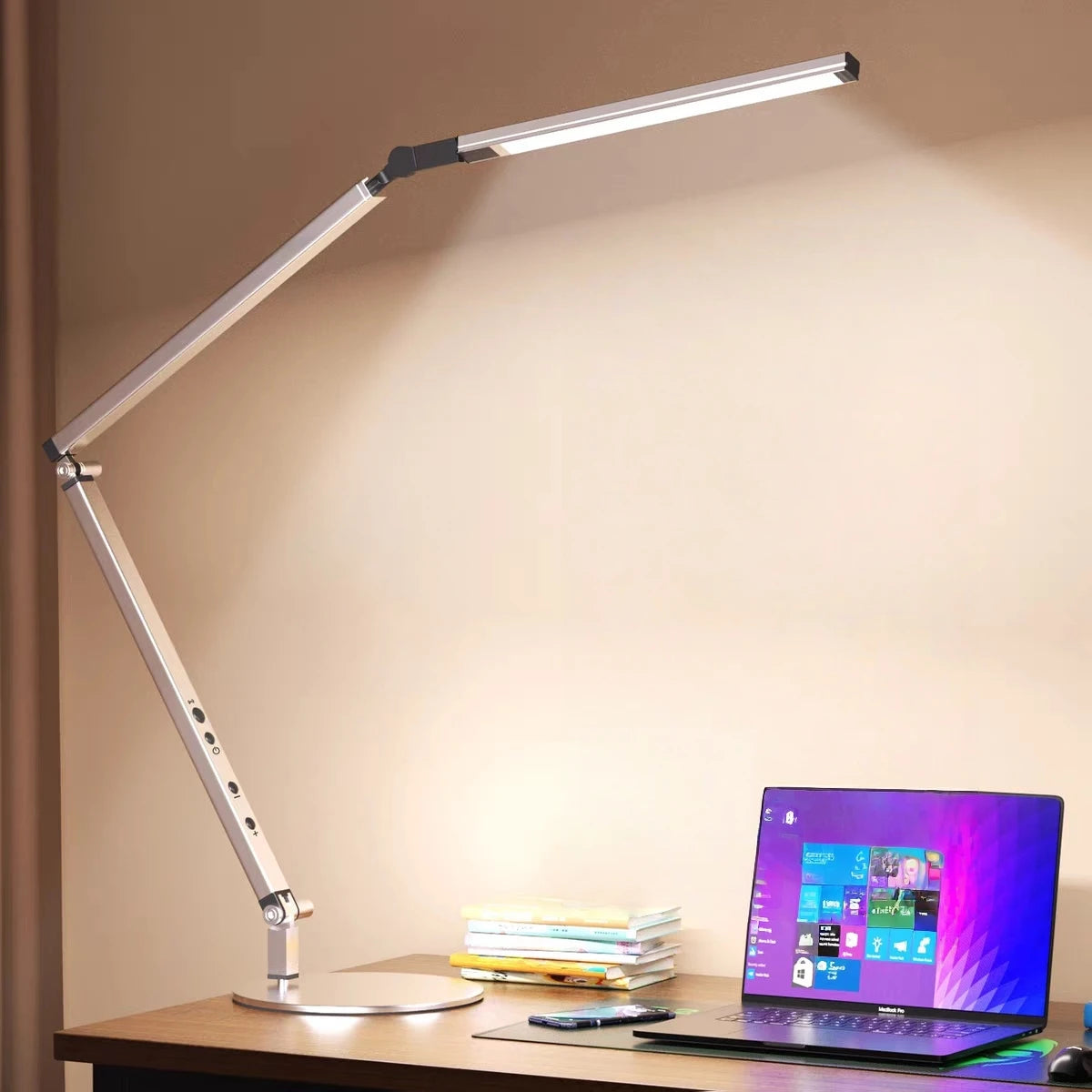 Luminária de Mesa 8W Braço Articulado com Dimmer LED – Proteção Ocular