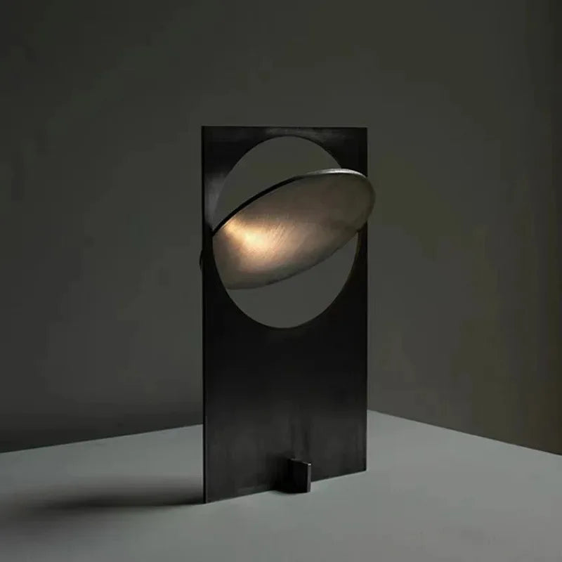 Luminária de Mesa Pôr do Sol Minimalista – Atmosfera de Luxo para Quarto