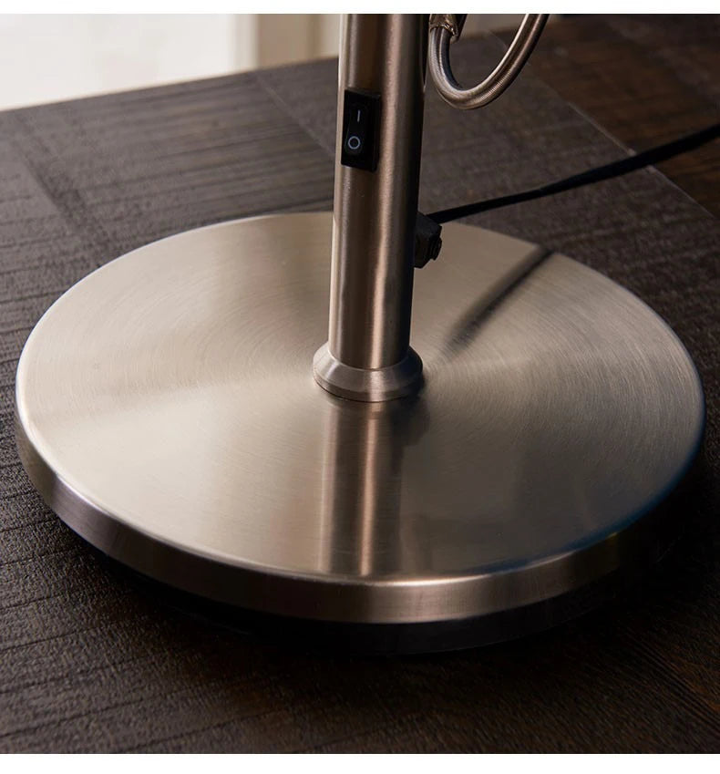 Luminária de Mesa Braço Articulado Longo Alumínio E27 – Escritório e Leitura