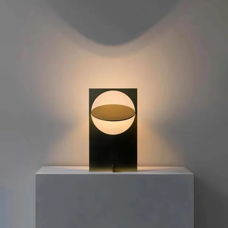 Luminária de Mesa Pôr do Sol Minimalista – Atmosfera de Luxo para Quarto