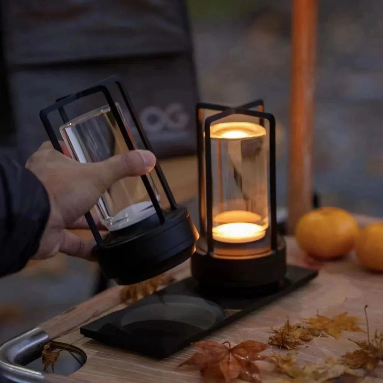 Luminária de Mesa Recarregável Sem Fio – Portátil para Restaurante e Bar