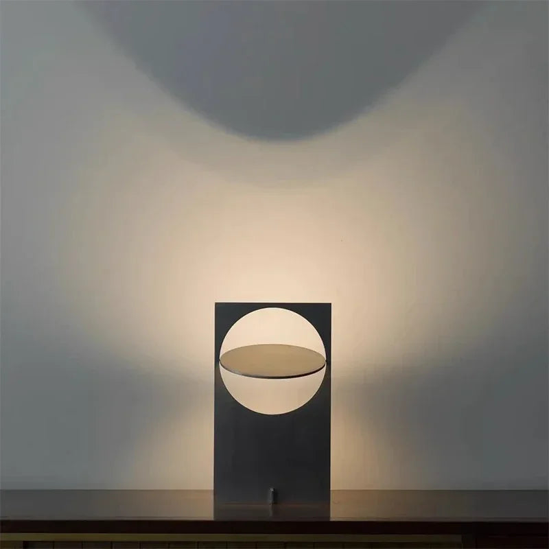Luminária de Mesa Pôr do Sol Minimalista – Atmosfera de Luxo para Quarto