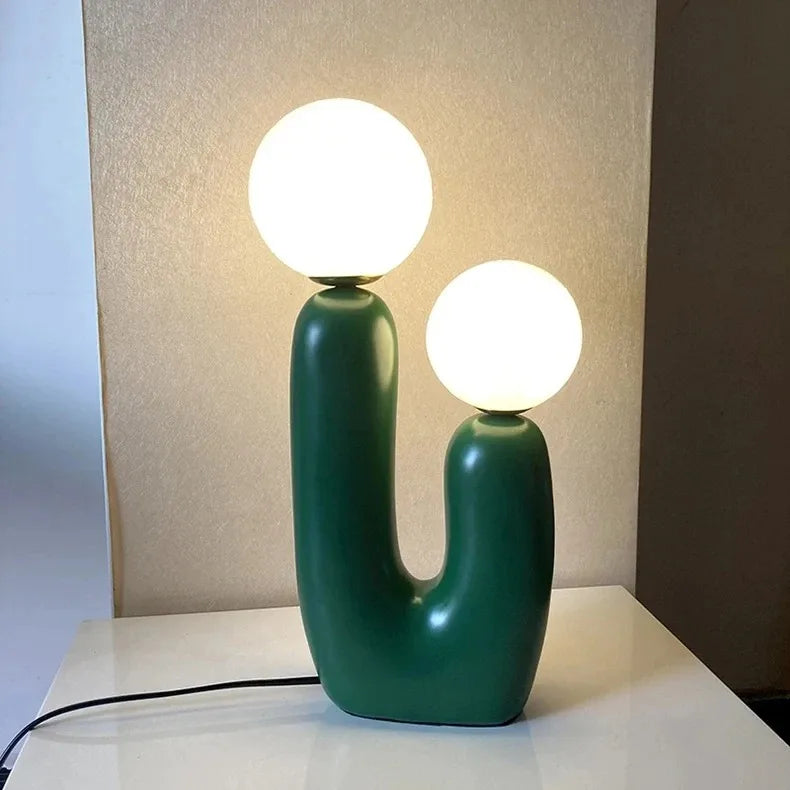 Luminária de Mesa Vidro e Resina Artística Nórdica – Quarto e Restaurante