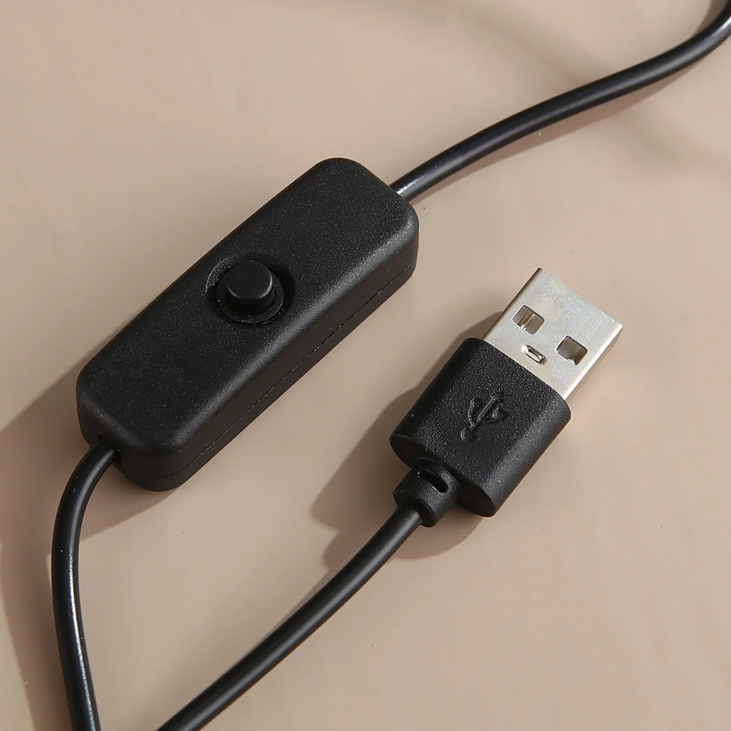 Luminária de Mesa Madeira USB com Ângulo Regulável – Luz Noturna