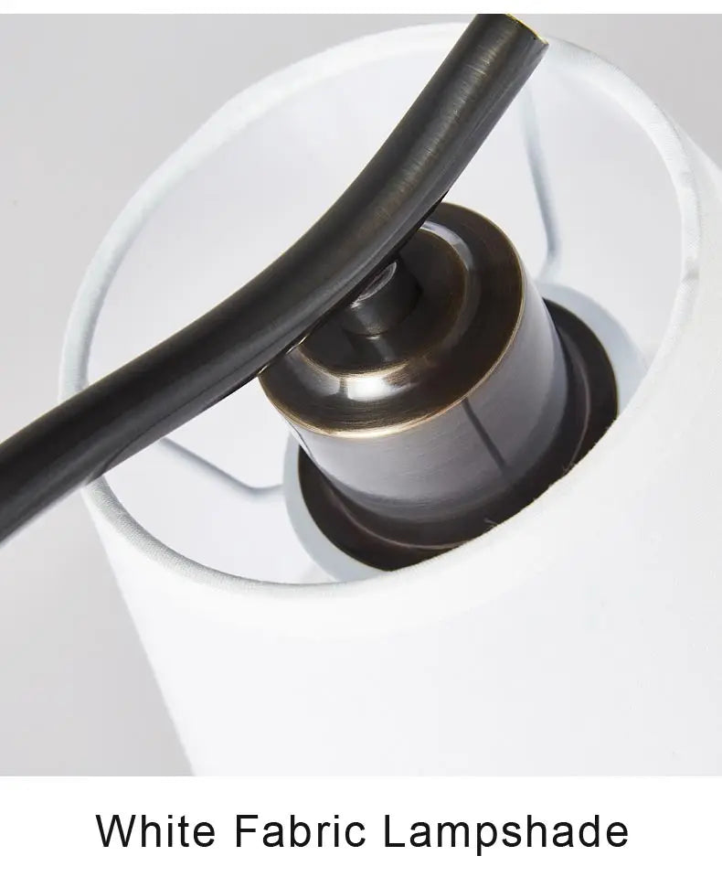 Luminária de Mesa Cobre Real com Cúpula Tecido LED – Quarto e Sala