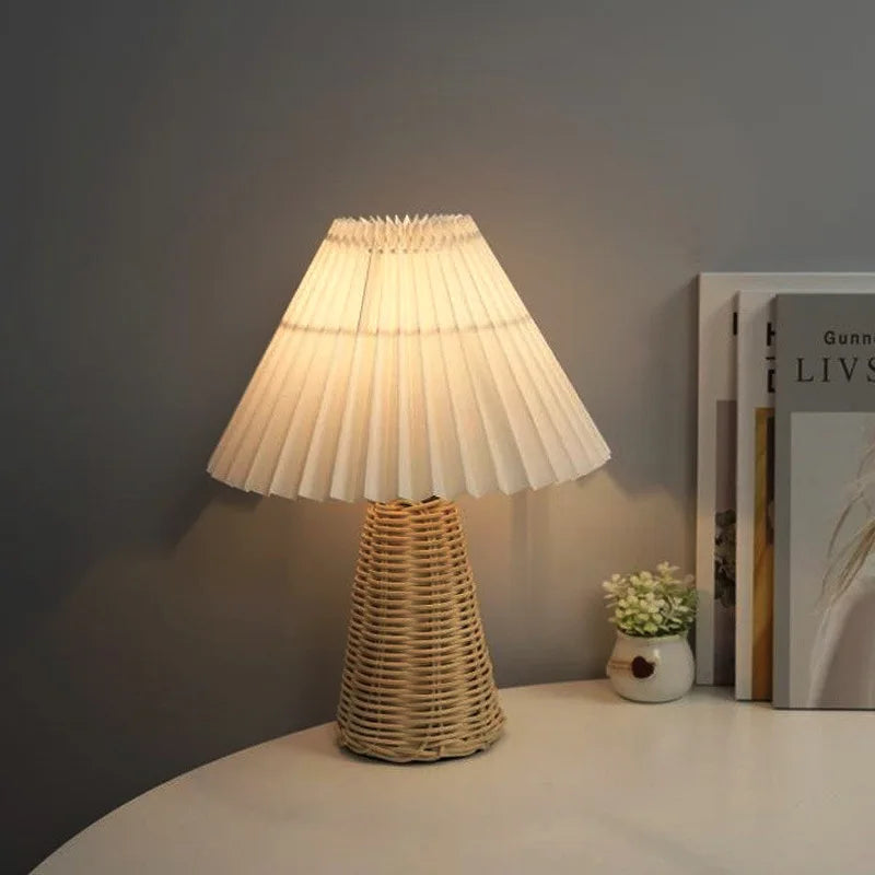 Luminária Rattan Plissada Artesanal Vintage Cabeceira