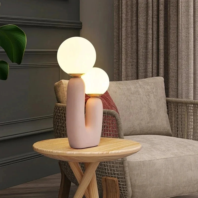 Luminária de Mesa Vidro e Resina Artística Nórdica – Quarto e Restaurante