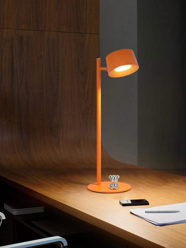 Luminária de Mesa Magnética Recarregável Giratória – Para Estudo e Parede