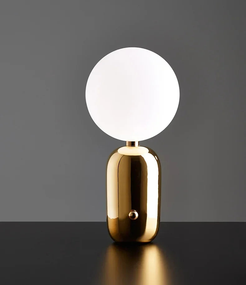 Luminária de Mesa Nórdica em Vidro Alto Padrão – Quarto e Sala