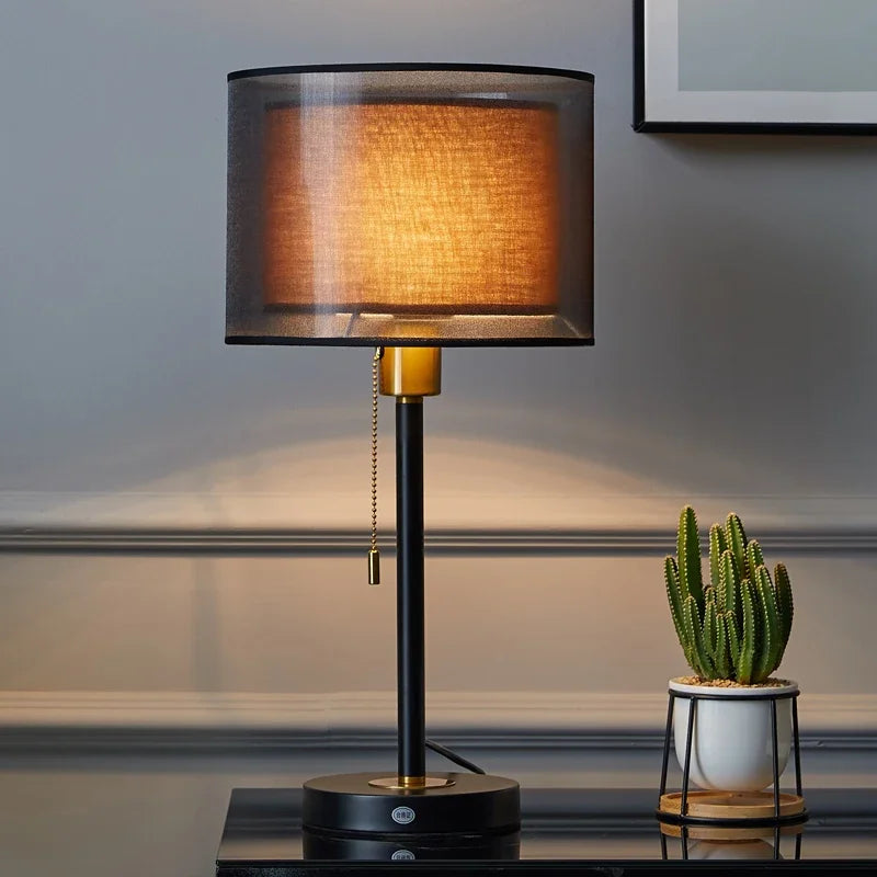 Luminária Mesa Ouro Americana Retrô Nórdica Luxo LED Quarto