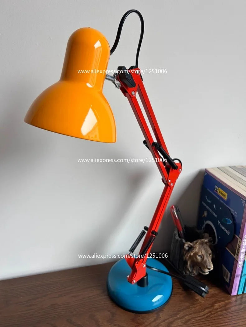 Luminária de Mesa Colorida com Garra 360° – Proteção Ocular 3 Temperaturas