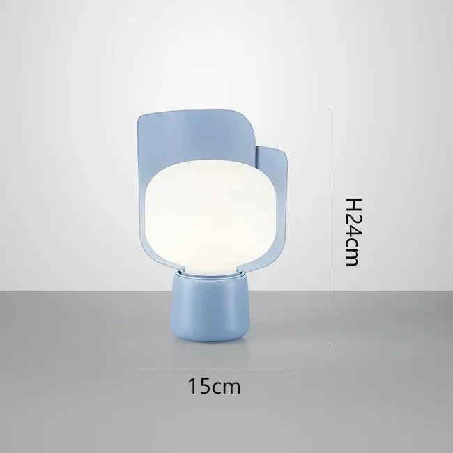 Luminaria de Mesa Arroara - Metal Escovado - mesa lateral escultural