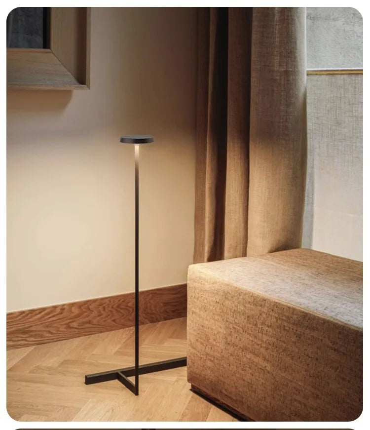 Luminária de Chão Minimalista LED Designer – Para Canto de Sala e Quarto