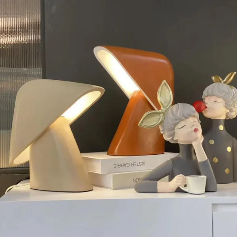 Luminária de Mesa Resina LED Minimalista Designer – Quarto, Sala e Estudo