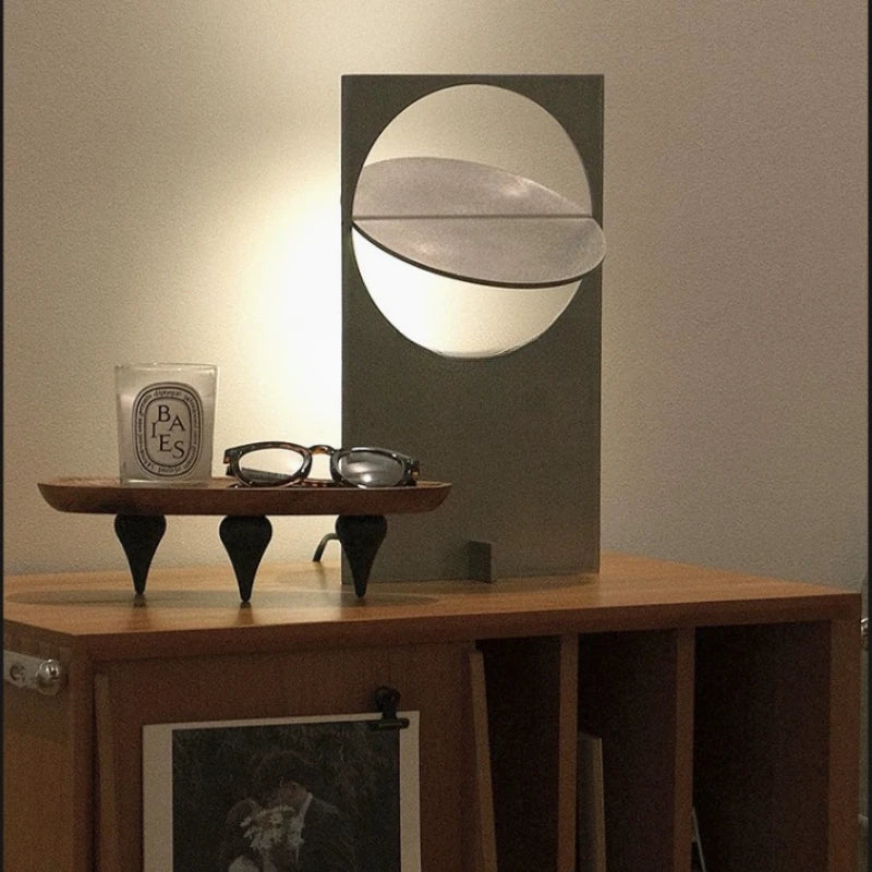 Luminária de Mesa Pôr do Sol Minimalista – Atmosfera de Luxo para Quarto
