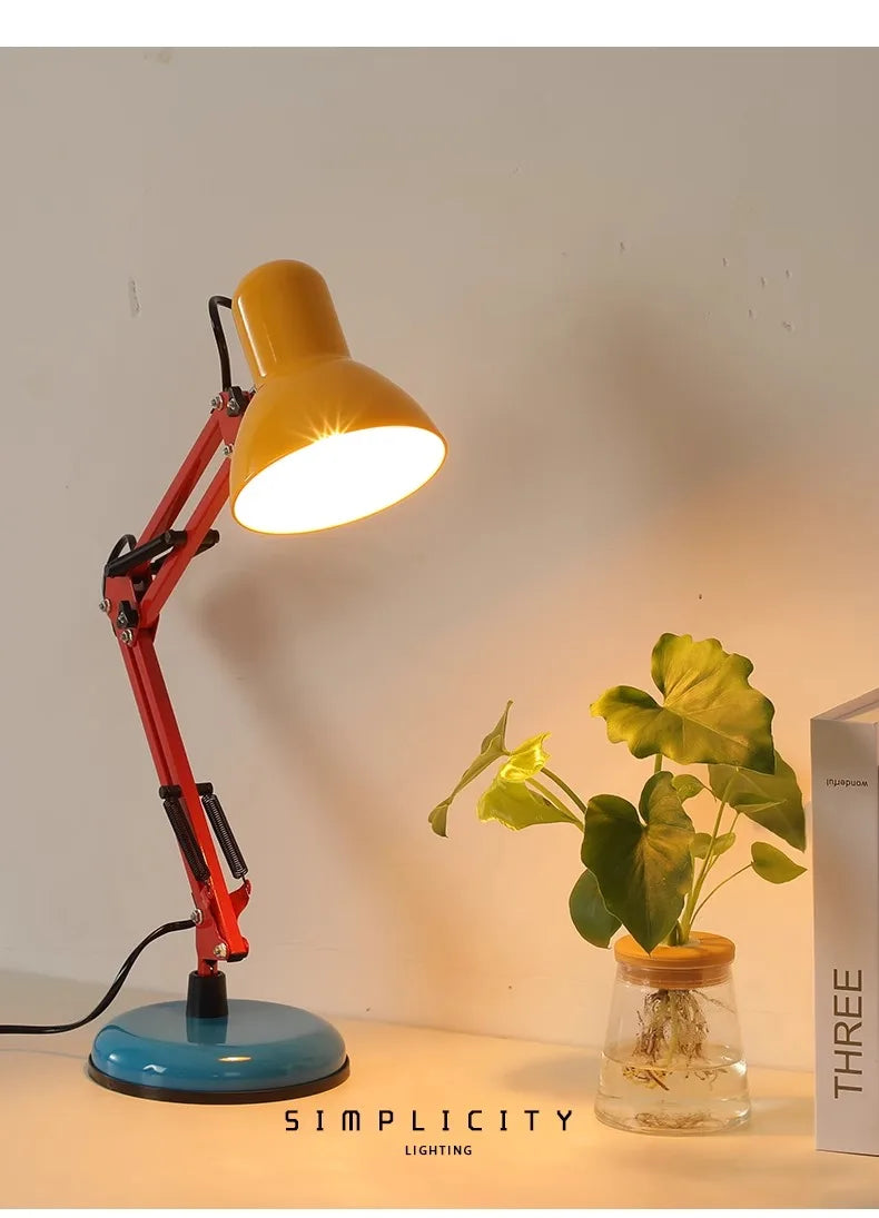 Luminária de Mesa Colorida com Garra 360° – Proteção Ocular 3 Temperaturas