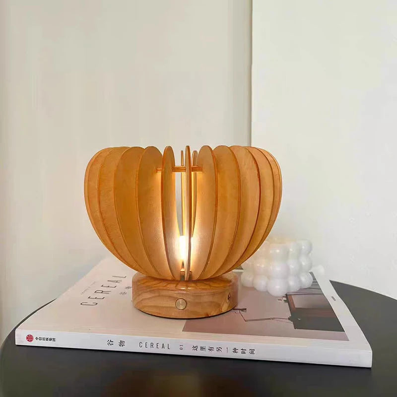Luminária Nórdica Plissada Madeira USB 220V Arte Quarto