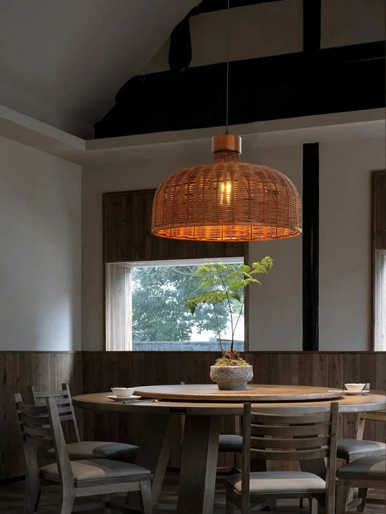 Lustre Artesanal Rattan Cúpula Retrô