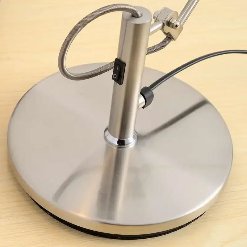 Luminária de Mesa Braço Articulado Alumínio Flexível com Lâmpada E27 LED