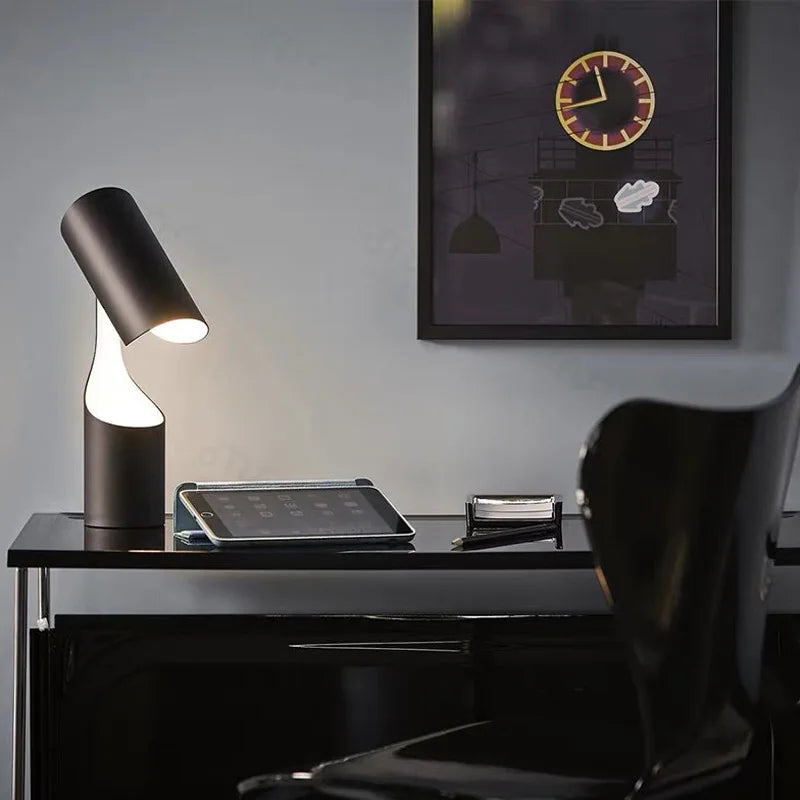 Luminária de Mesa Nórdica Dobrável e Regulável – Escritório, Sala e Quarto