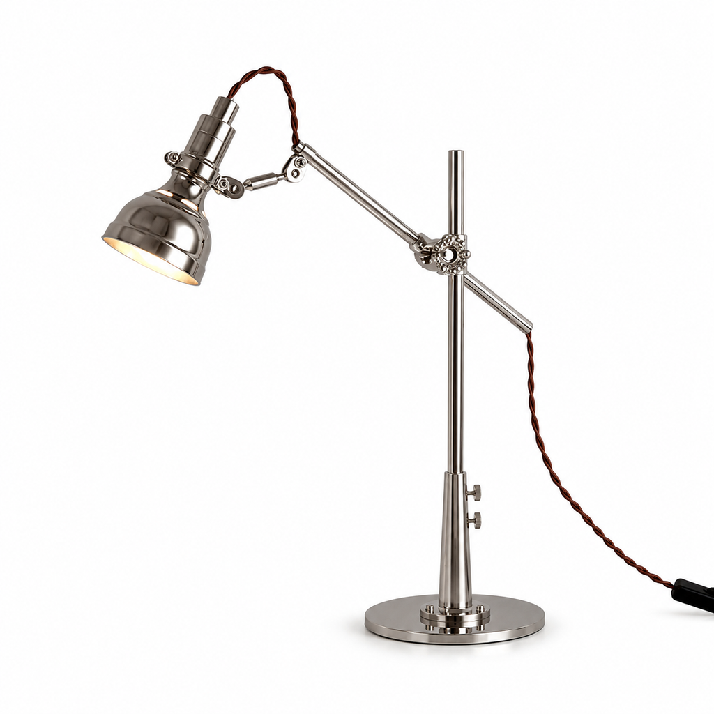 Luminária de Mesa Industrial com Braço Articulado e Presilha – LED Retrô